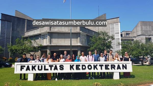 Daftar 7 Universitas Jurusan Kedokteran Terbaik di Indonesia Referensi SNPMB 2023